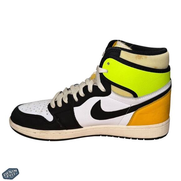 Jordan 1 Retro High Volt Gold White Black Men’s Size 9 Rare OG Colorway Shoe main image 12